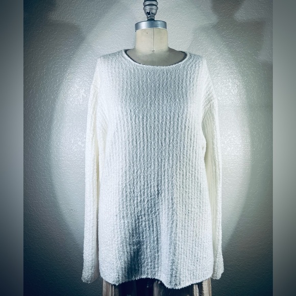 Vince Sweaters - Vince Luxe Optic White Sweater Size L NWT
